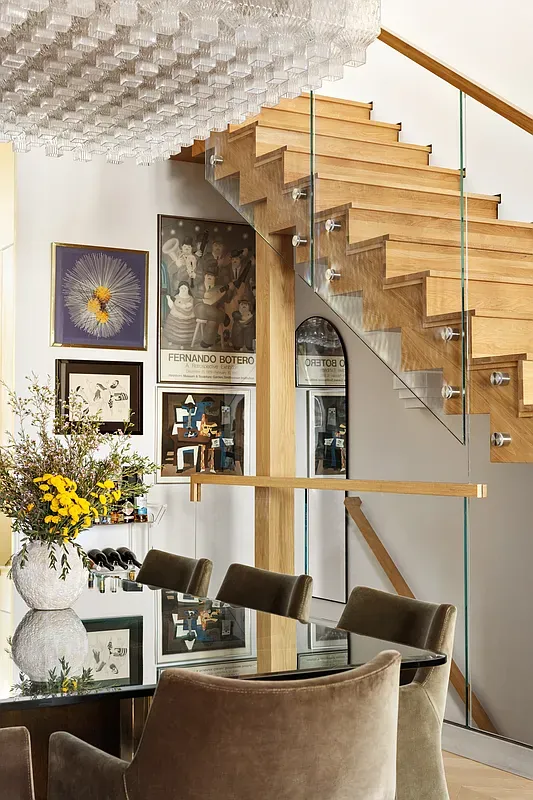 Floating staircase and gallery wall at 26 West 95th Street
