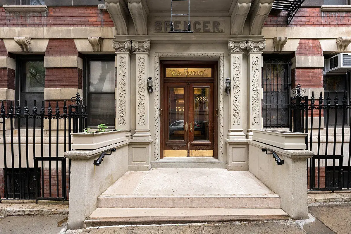 Stone entrance of 523 West 121st Street