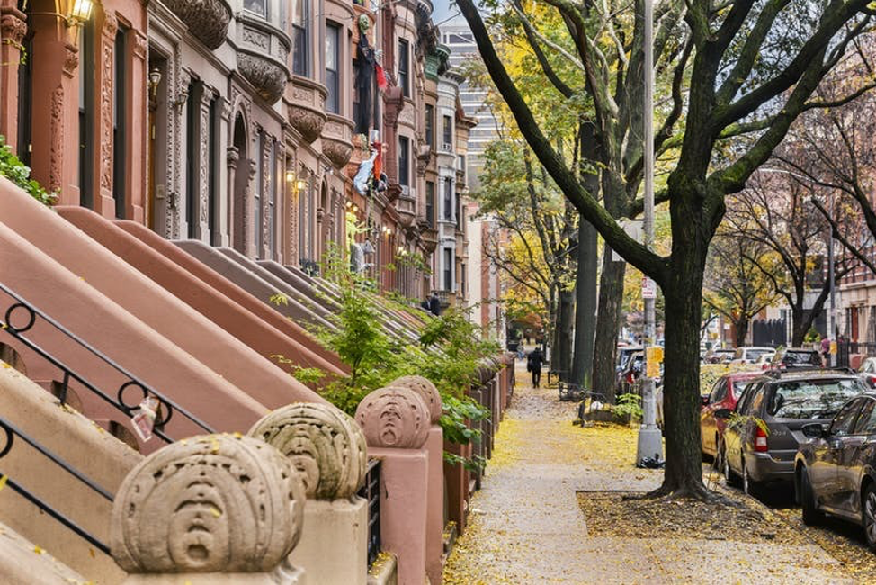 Guide: Everything You Need to Know About Purchasing a Multi-family Townhouse and Renting it Out